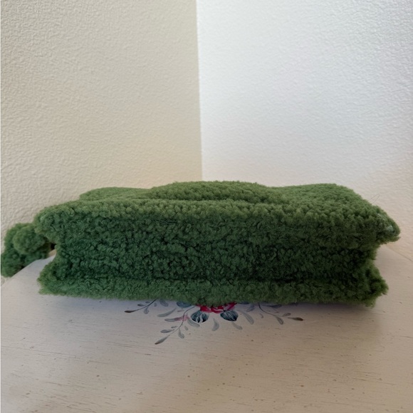 Jacquemus le bambidou shearling shoulder bag - Picture 7 of 12